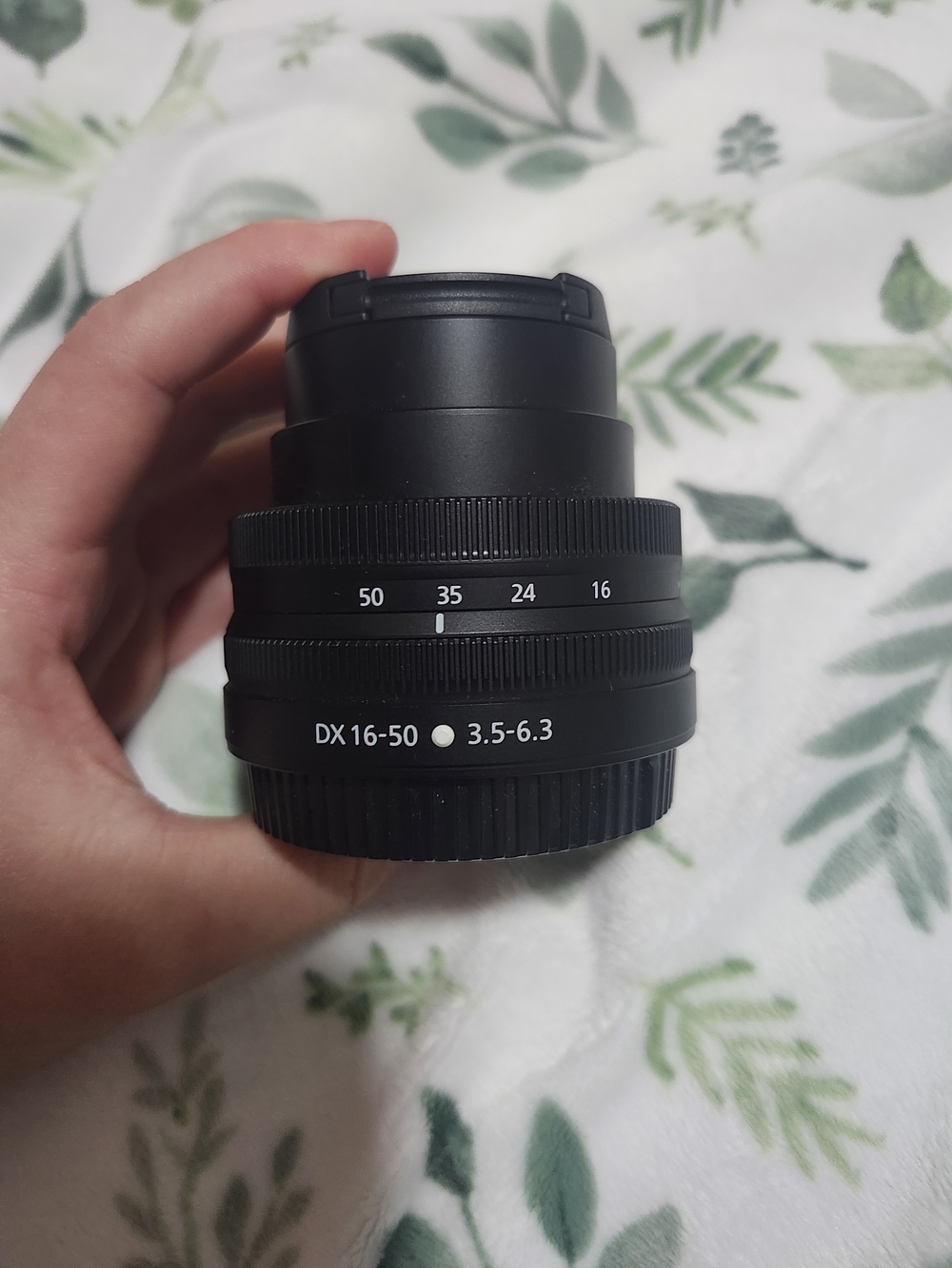 16-50mm DX 3.5-6.3 Compact Zoom Lens - Black